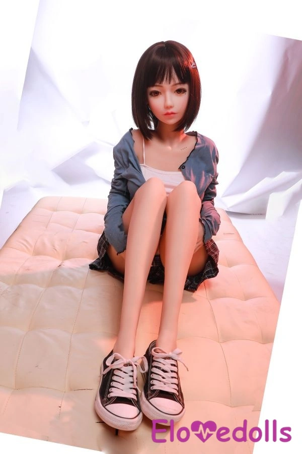 opravdová malá milostná panenka