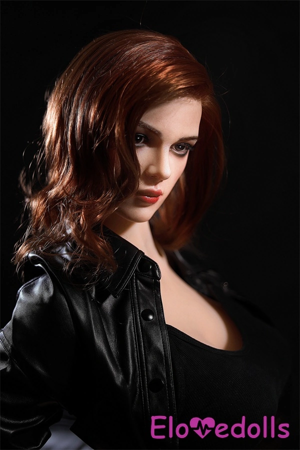 realistická milostná panenka