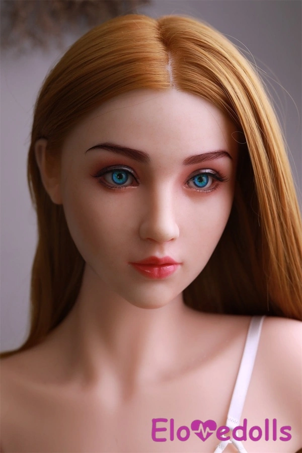 135cm B Cup TPE Petite Breasts Thin Lips Grey Eyes Teen Sex Doll Product