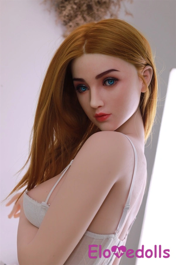 135 cm B Beden TPE Esmer Minyon Göğüsler İnce Dudaklar Genç Seks Bebekleri Galerisi 9