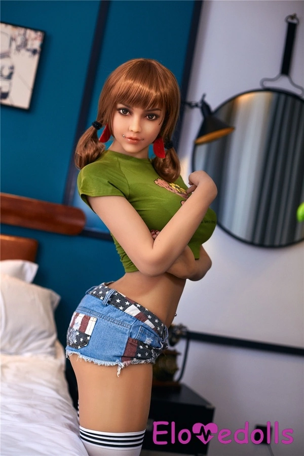 159cm TPE Petite Breasts Hourglass Green Eyes Teen Sex Doll Gallery 9