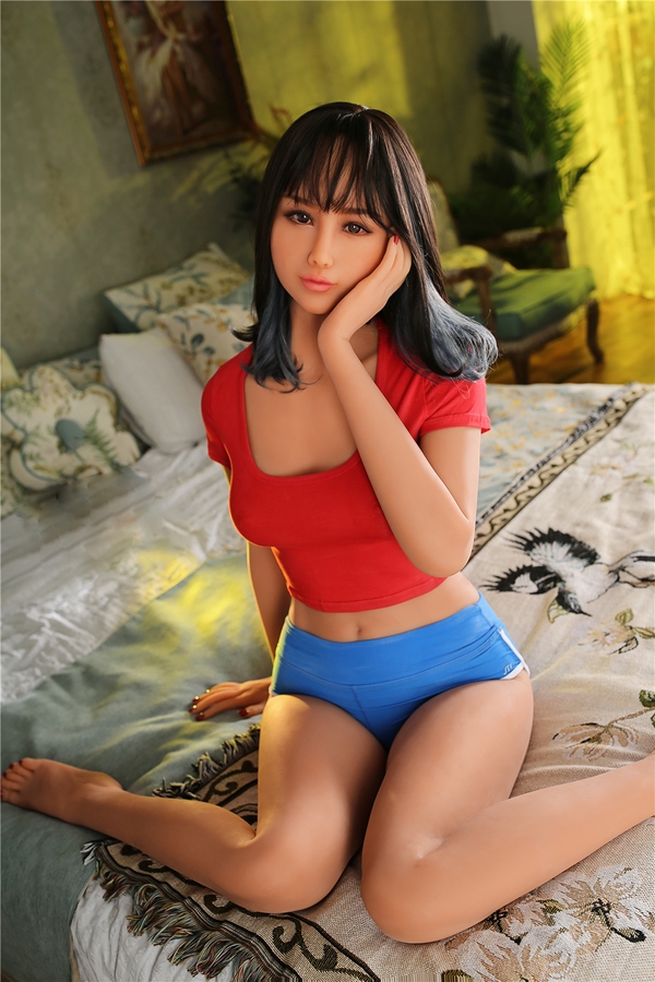168cm TPE Gray Eyes Petite Breasts Teen Sex Doll Gallery 6