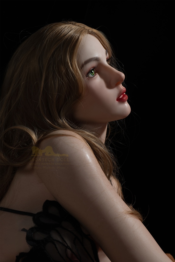 166cm D Cup Silicone Blonde Thin Lips Petite Breasts Sex Doll Gallery 7