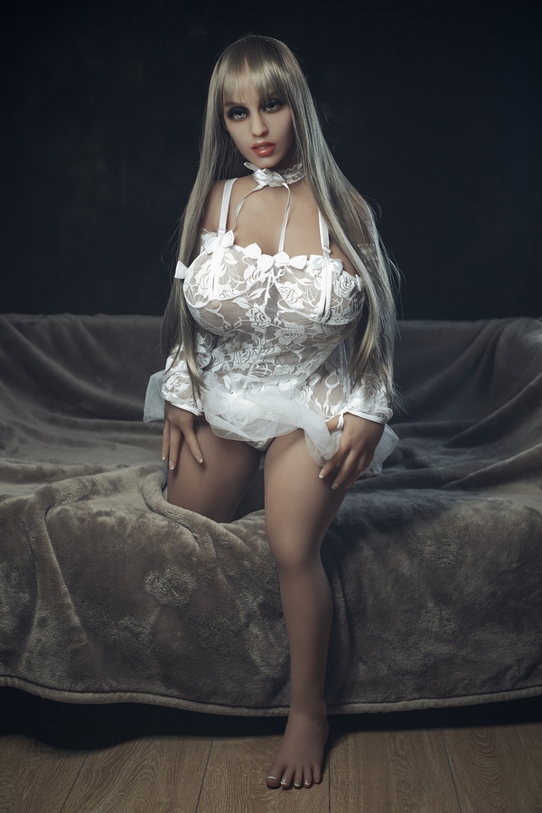 108cm G Cup TPE Voluptuous Blonde Gray Eyes Thick Sex Doll Gallery 6