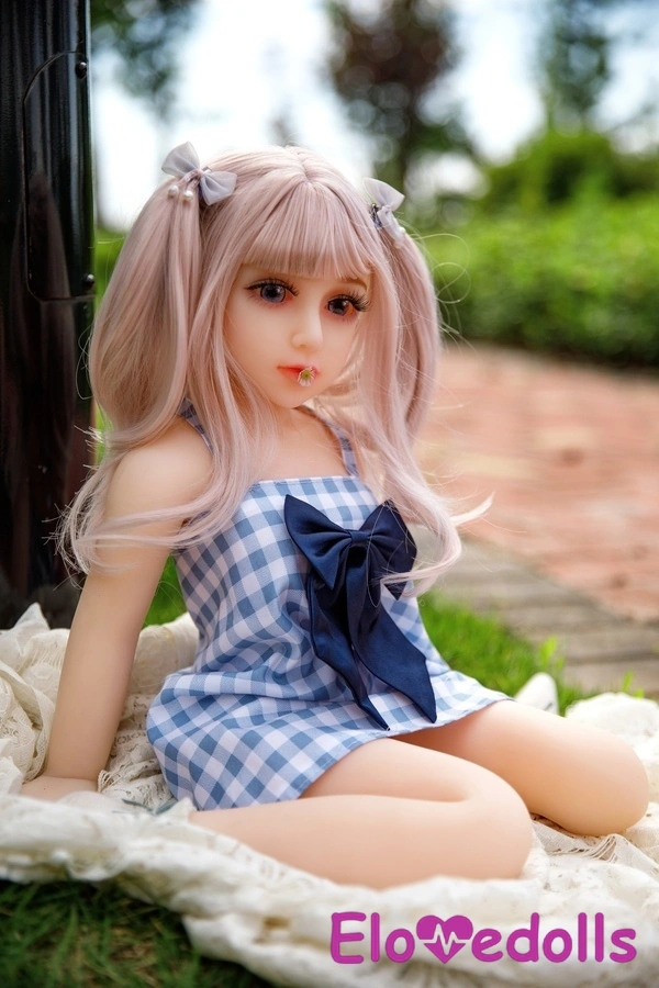 70cm B Cup TPE White Blue Eyes Small Breasts Mini Sex Doll Gallery 5