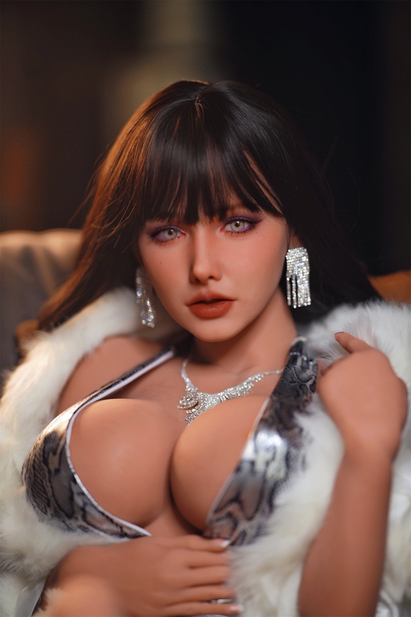 156cm D Cup TPE Voluptuous Petite Breasts Full Lips Sex Doll Gallery 6