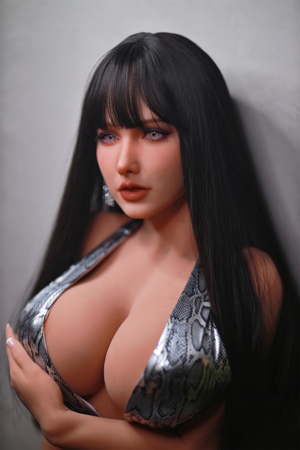 156cm D Cup TPE Petite Breasts Black Voluptuous Sex Doll Detail View 13