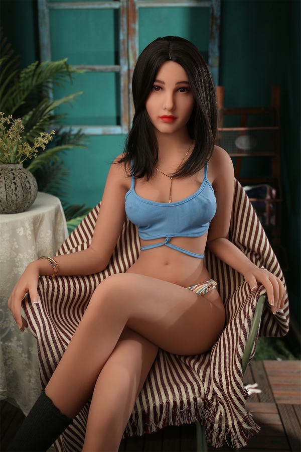 157cm B Cup TPE Blue Eyes Thin Lips Brunette Sex Doll Product