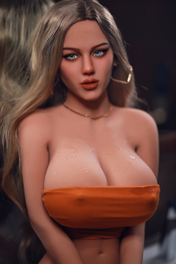 156cm D Cup TPE Amber Eyes Blonde Glossy Lips Best Sex Dolls Detail View 1