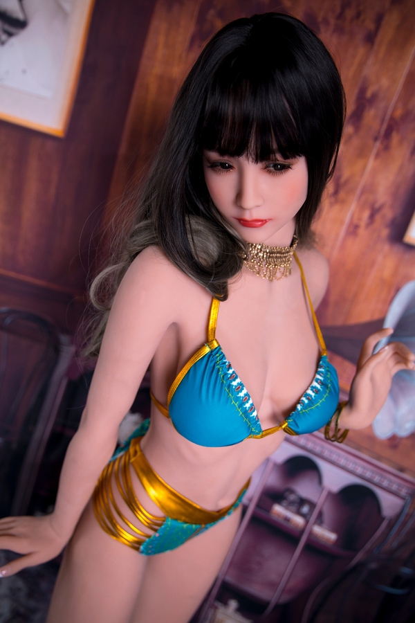 166cm C Cup TPE Amber Eyes Voluptuous Petite Breasts Sex Doll Detail View 5