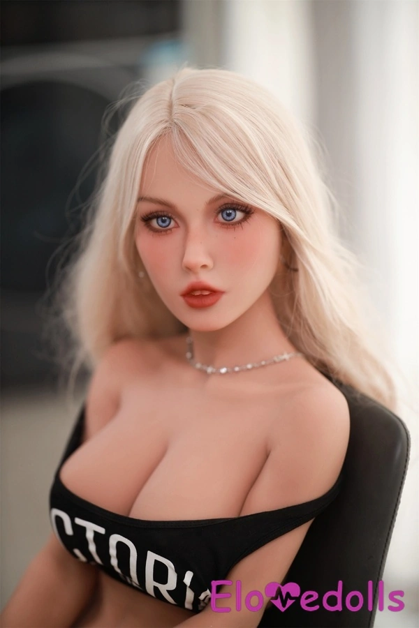 80cm C Cup TPE Thin Lips Blue Eyes White Sex Doll Torso Detail View 4