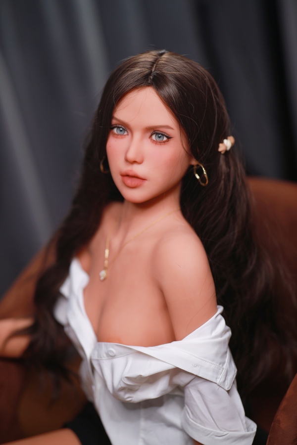 157cm C Cup TPE Blue Eyes Natural Lips Voluptuous BBW Sex Doll Product