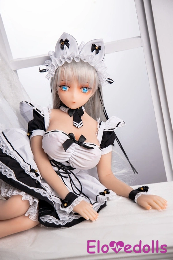 گالری عروسک جنسی کوچک سفید چشم خاکستری لب نازک TPE سایز 70 سانتی‌متر B Cup 4