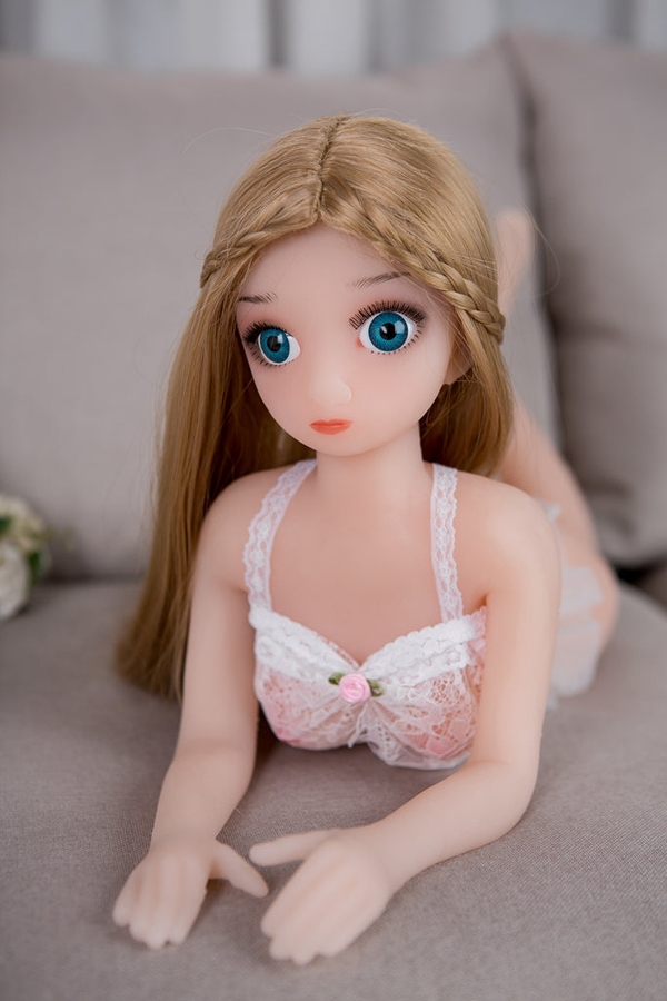 70cm B Cup TPE Amber Eyes Blonde Thin Lips Mini Sex Doll Detail View 4