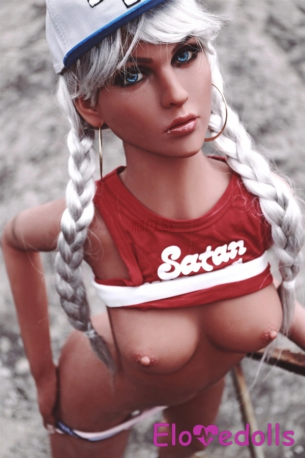 عروسک جنسی TPE براق با سینه‌های کوچک و ورزشی، ۱۵۵ سانتی‌متر، نمای جزئیات ۱