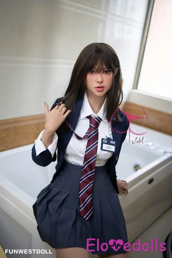 ตุ๊กตาเซ็กส์วัยรุ่นไซส์เล็ก คัพ C ขนาด 165 ซม. ริมฝีปากบาง ตาสีเทา ผลิตจากวัสดุ TPE