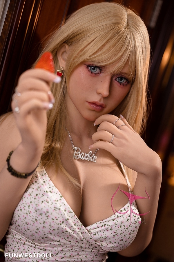 159cm A Cup TPE Thin Lips Blonde Amber Eyes Best Sex Dolls Gallery 5