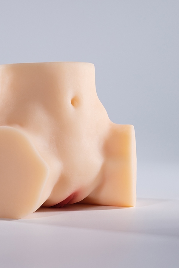 20cm TPE Blonde Medium Breasts Thin Lips Sex Doll Torso Gallery 8