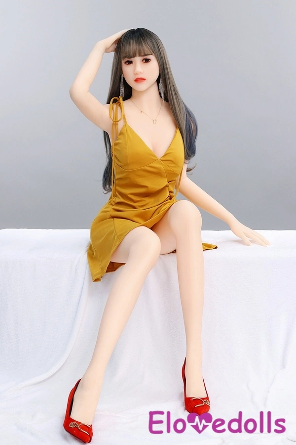 160cm B Cup TPE Petite Breasts Gray Amber Eyes Realistic Sex Doll Gallery 4