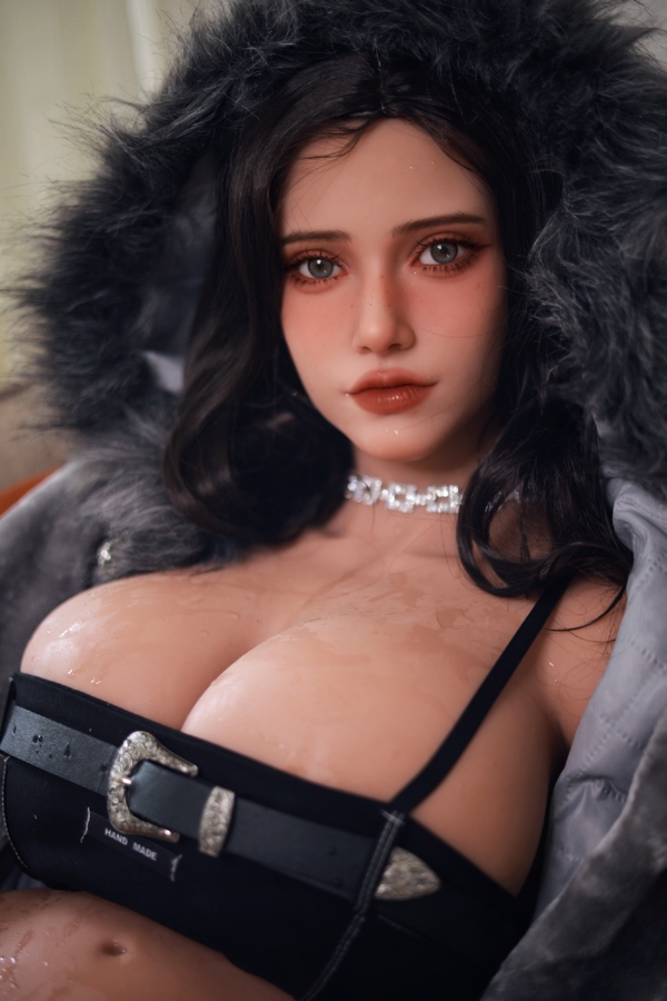 85cm E Cup TPE Medium Breasts Full Lips White Sex Doll Torso Detail View 9