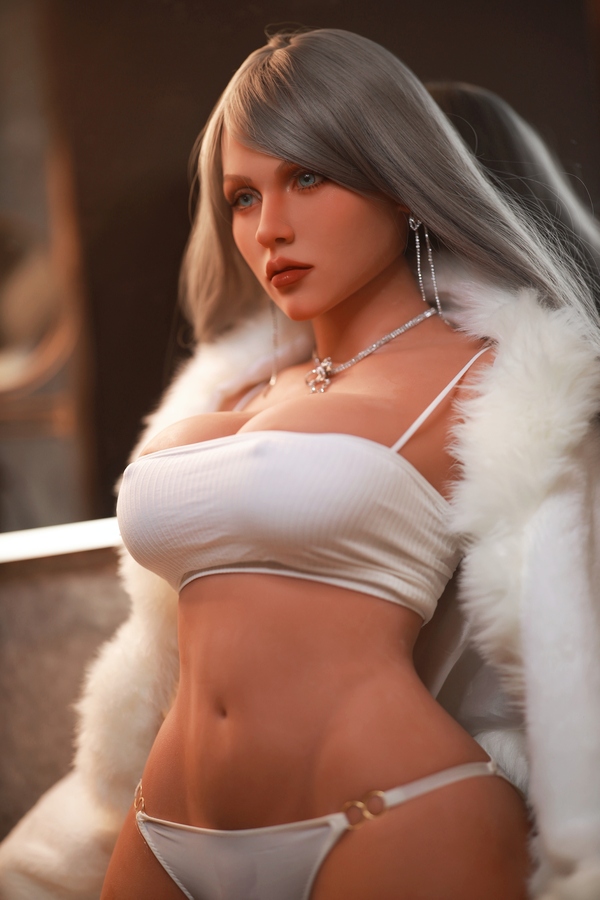 85cm E Cup TPE Thin Lips Petite Amber Eyes Sex Doll Gallery 5