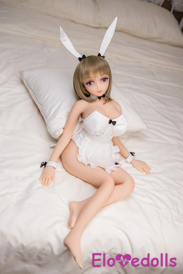 ovu15-10 03 doll