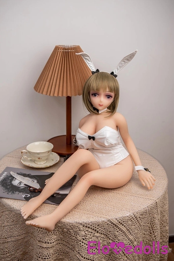 ovu15-10 19 doll