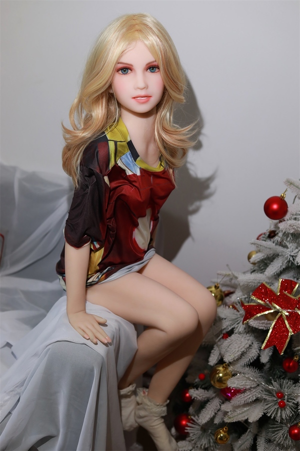 ovu27-36 08 doll