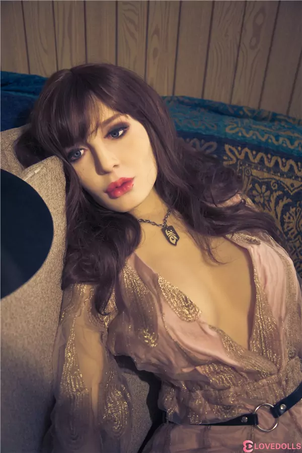 huge breast tpe sex doll